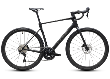 Cube Attain C:62 Race carbon´n´coalchrome 62 cm